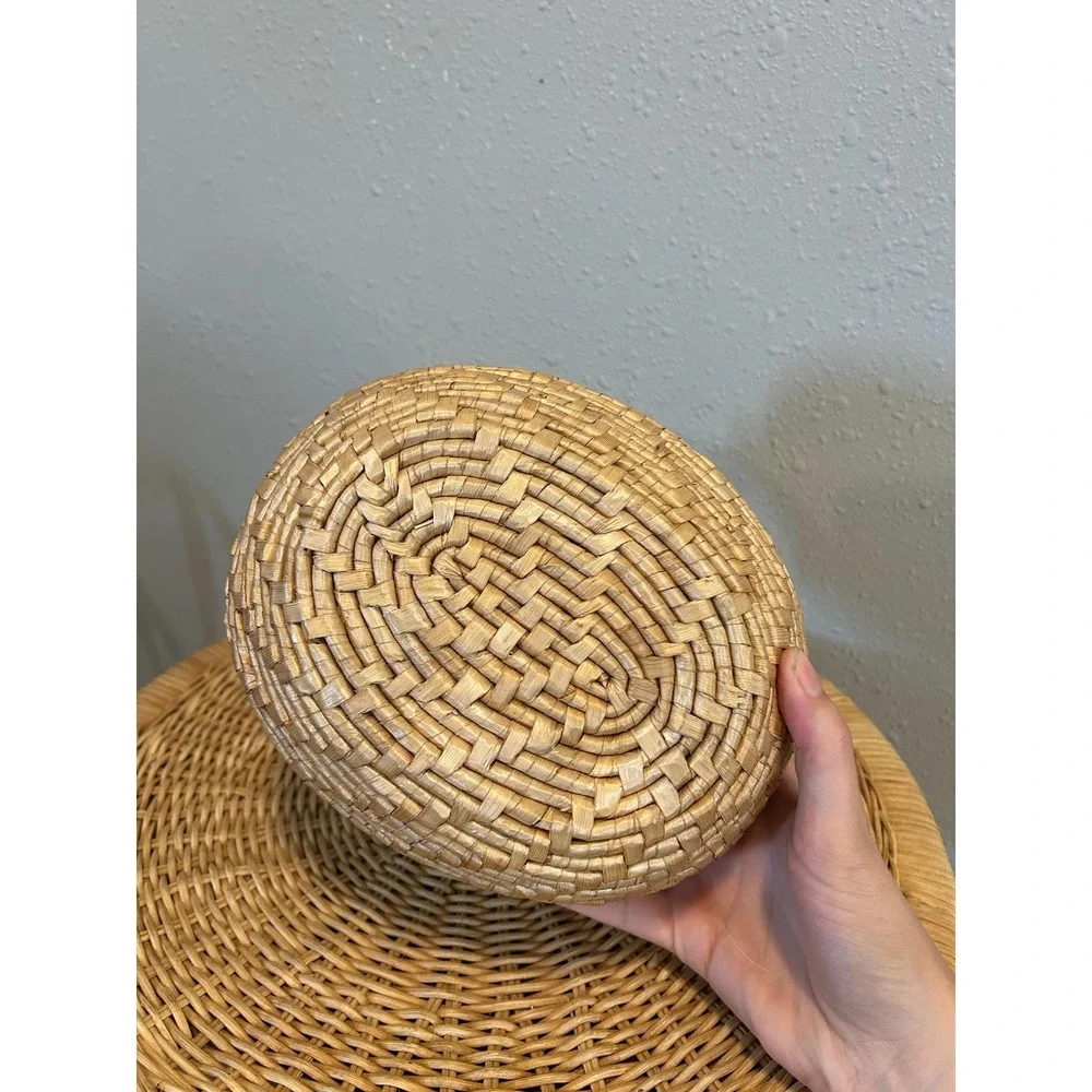 Vintage Chicken Straw Woven Lidded Basket Farmhouse Hen Decor